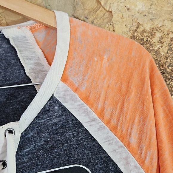 Philadelphia Flyers Lace Up Collar Long Sleeve Shirt Size M‎ - Picture 11 of 14